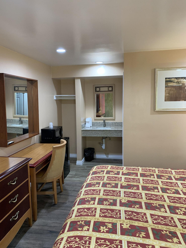 Public Area 2, Budget Inn San Gabriel, Los Angeles