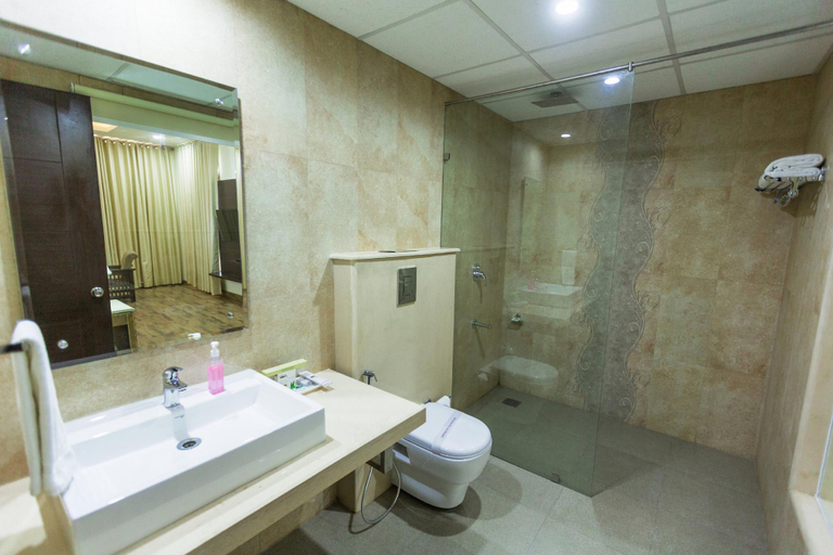 Bathroom 4, Snow Valley Resorts Shimla, Shimla