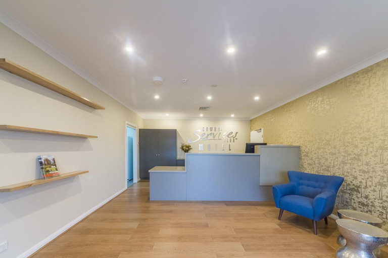 Public Area, Club Cowra Motel, Cowra
