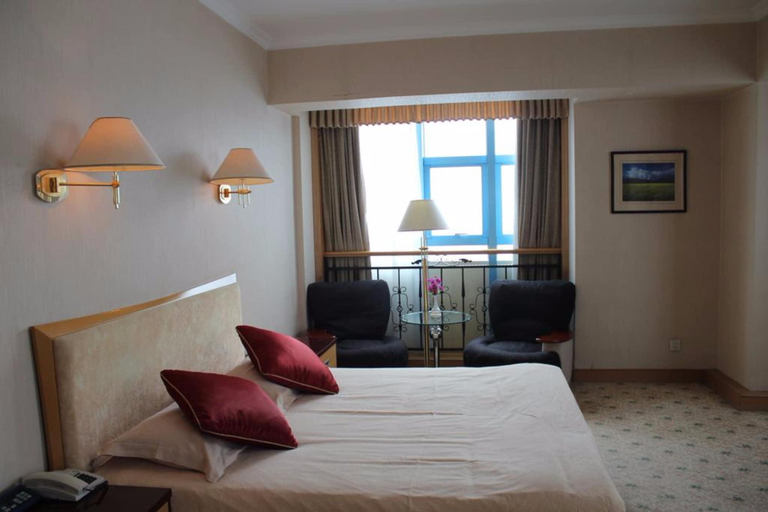 Bedroom 3, Shandong Aviation Mansion, Jinan