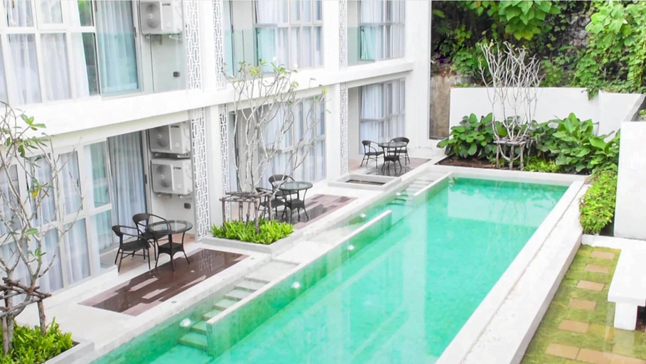 Sport & Beauty 2, The Aristo Sea View Patong, Phuket Island