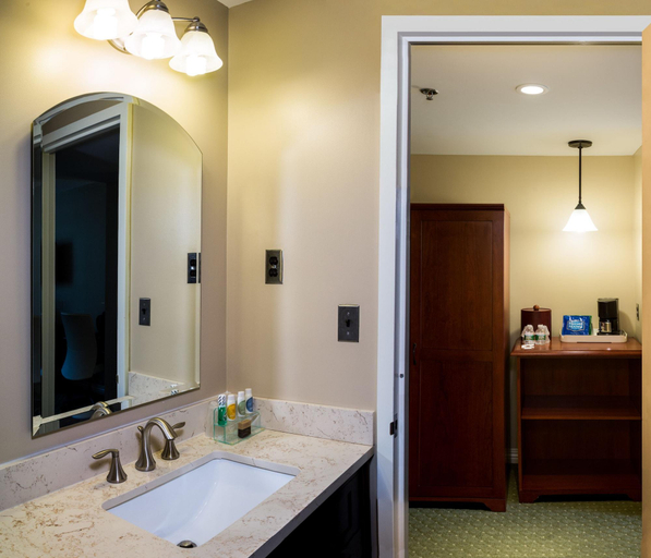 Bathroom 4, Mt Washington Conference Center, Baltimore