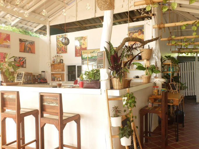 Food & Drinks 5, Seaesta Beach, Ko Phangan
