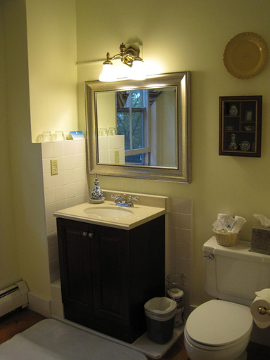 Bathroom, Federal House Inn, Berkshire