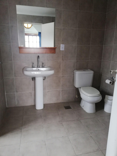 Bathroom 4, Hosteria Kupanaka, Ushuaia