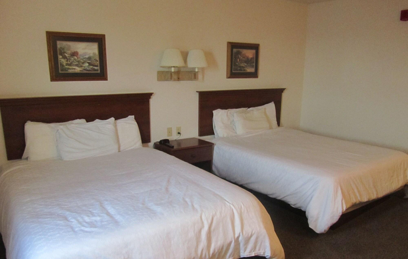 Bedroom 5, Park View Inn Suites And Conference Center, Kossuth