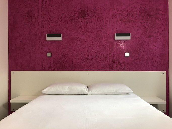 Bedroom 3, HALT HOTEL - Choisissez l'Hôtellerie Indépendant, Hérault