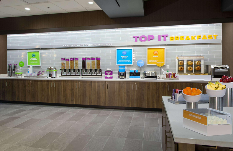 Public Area 2, Tru by Hilton Grove City Columbus, Franklin