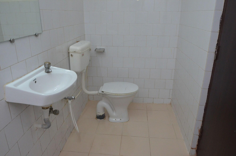 Bathroom, Senhor Angelo Beach Resort, North Goa
