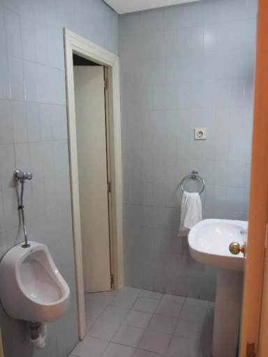 Bathroom 5, Bed Madrid Rooms by Bossh! Hotels, Madrid