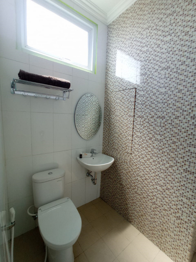 Bathroom, The Grand Cabin Hotel, Yogyakarta