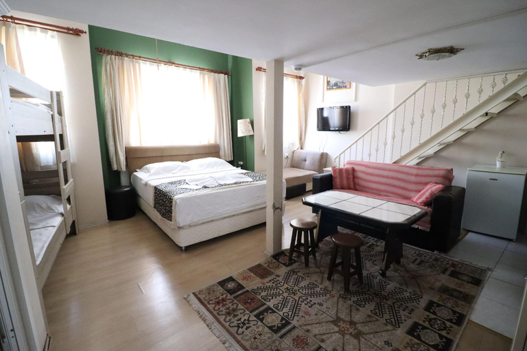 Bedroom 2, Miray Apart Hotel, Fatih