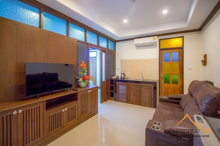 Public Area 2, Baan Pondchanok Hotel, Hang Dong