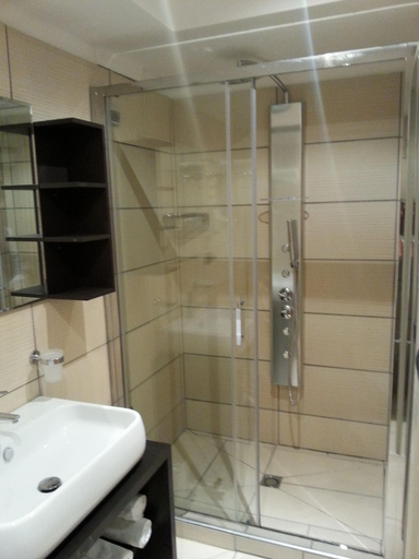 Bathroom 4, Art & Jazz Hotel, Catania