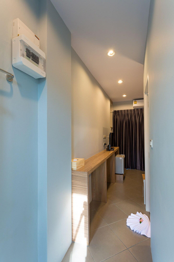 Public Area 2, iNest Poshtel, Phuket Island
