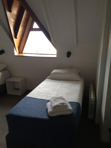 Bedroom 3, Hosteria Kupanaka, Ushuaia