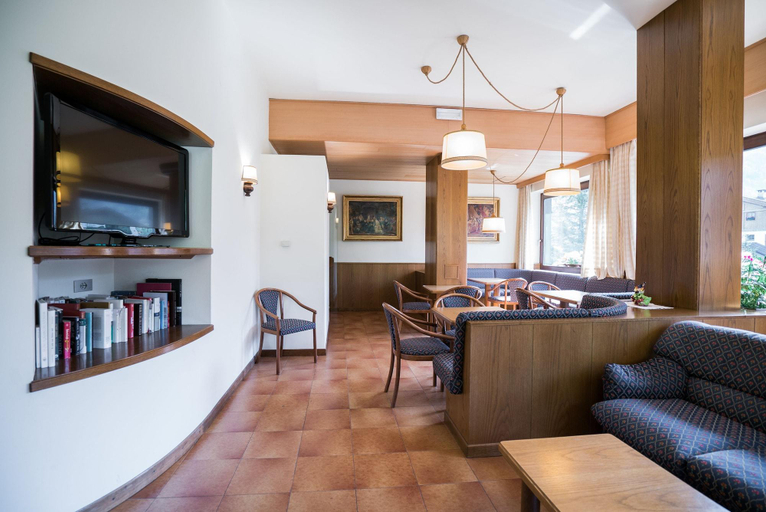 Public Area 3, Hotel Rio, Trento
