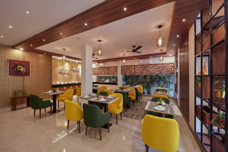 Food & Drinks 5, Regenta Inn Indiranagar, Bangalore