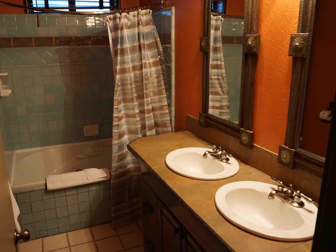 Bathroom 4, Lodge At Sedona, Yavapai