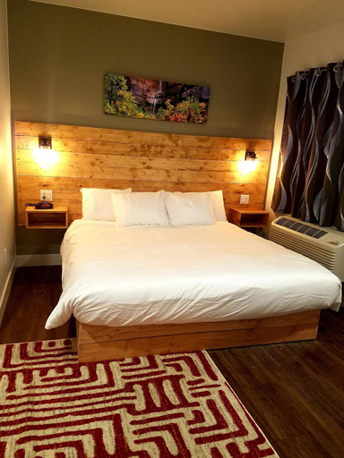 Bedroom 1, Kanab Suites, Kane