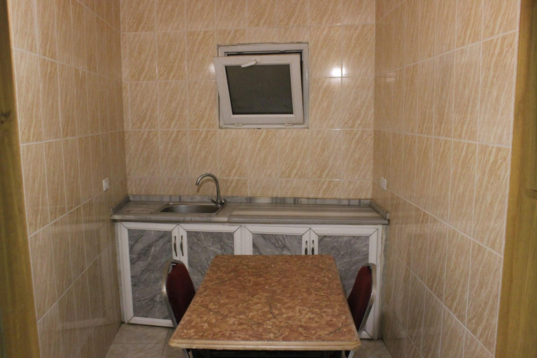 Bathroom 5, Sara Crown Hotel, Wastiyyeh