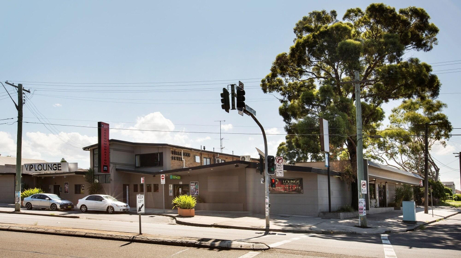 Exterior & Views, Villawood Hotel, Fairfield - East