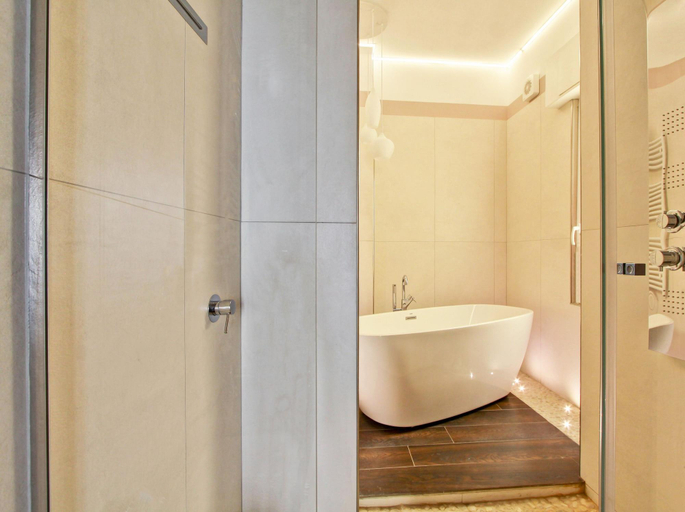 Bathroom 4, Relais Bocca Di Leone, Rome
