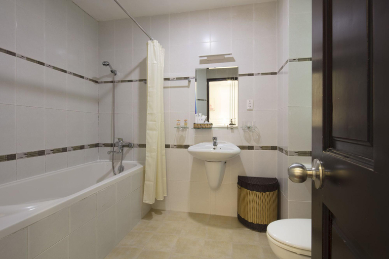 Bathroom, Vien Dong 3D Apartment, District 7