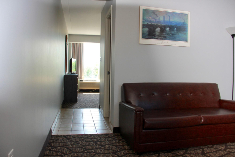 Others, Victoria Motor Inn, Niagara