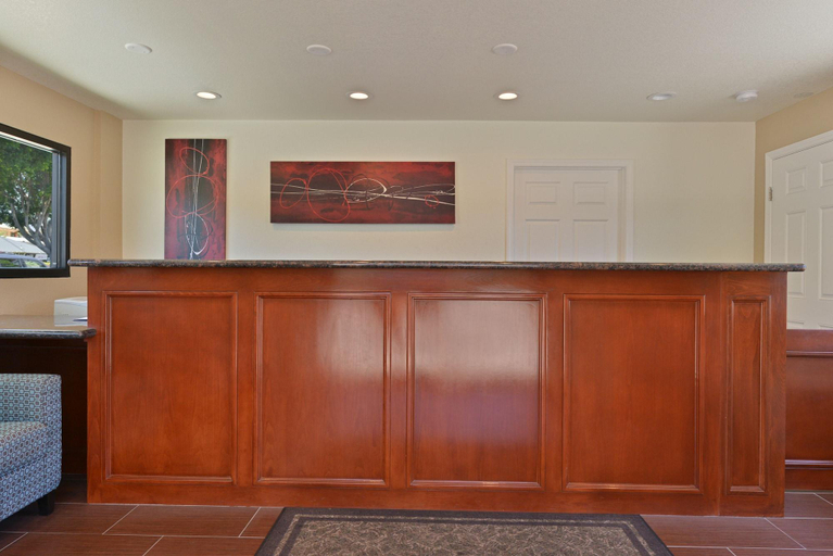 Public Area 3, Avenue Inn Downtown San Luis Obispo, San Luis Obispo