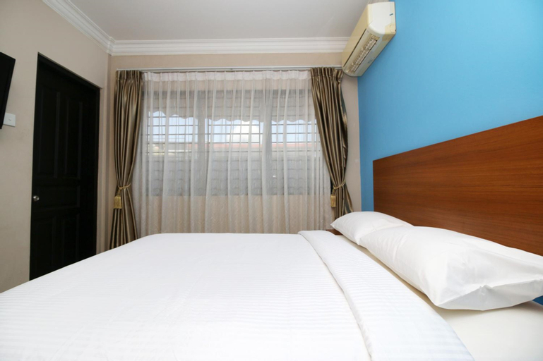 Bedroom 15