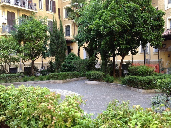 Exterior & Views 2, B&B Mazzini, Rome
