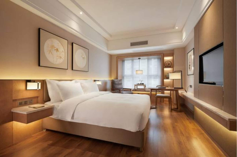Bedroom 2, Charm City Kai Guan Hotel (Chengdu West Railway Station Qingyang Wanda), Chengdu