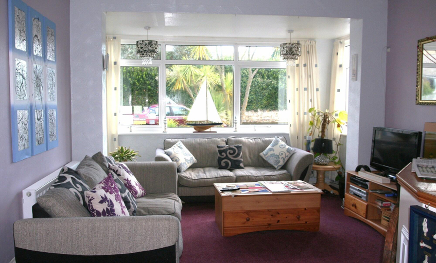 Public Area 3, The Swiss Cottage, Shanklin, Isle of Wight