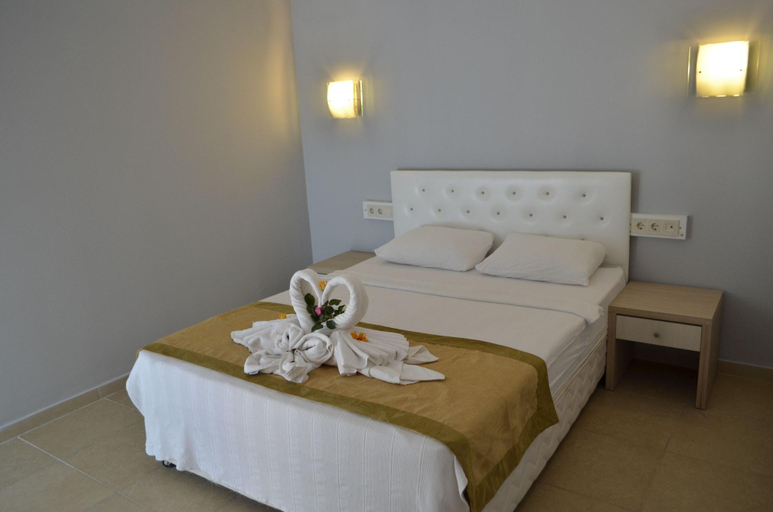Bedroom 3, Pine Beach Boutique Hotel, Marmaris