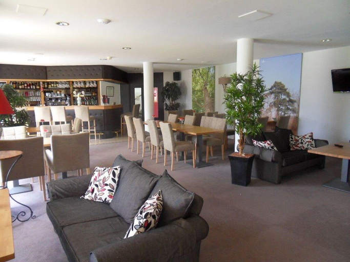 Public Area 2, Domaine Des Ormes, Ille-et-Vilaine