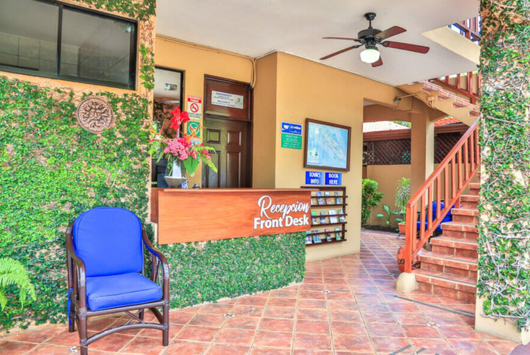 Public Area 3, The Backyard Hotel, Garabito