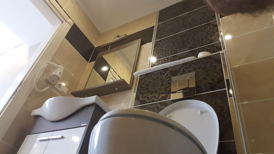 Bathroom 4, Sumela Park Hotel, Merkez