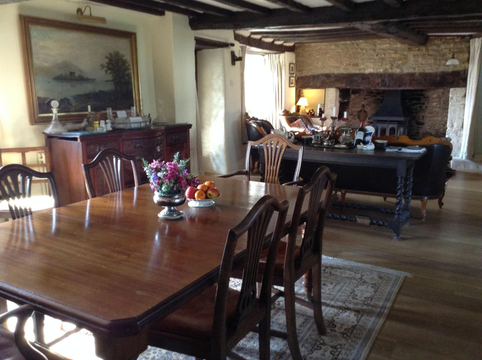 Food & Drinks, 189 April Cottage, Wiltshire