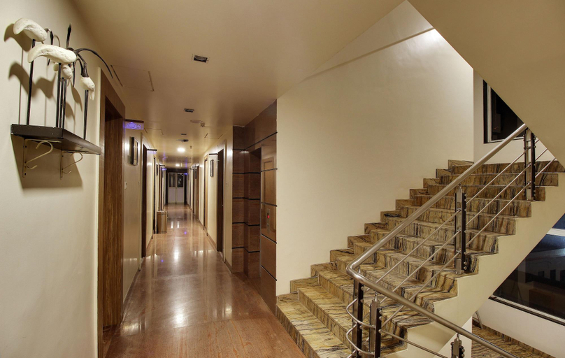 Public Area 2, Hotel Sai Miracle, Ahmadnagar