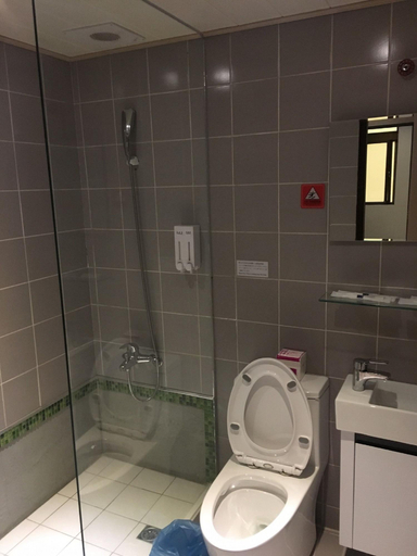 Bathroom 4, Win Inn Tainan Hotel I, Tainan