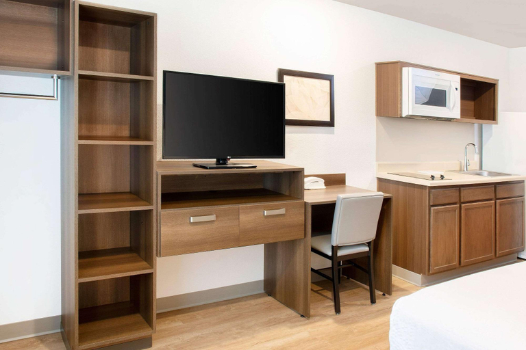 Public Area 2, Extended Stay America Suites - Charlotte - Matthews, Mecklenburg