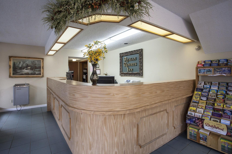 Public Area 4, Reagan Resorts Inn, Sevier