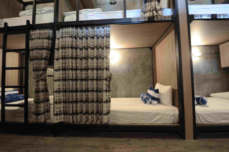 Public Area 2, The Chic Lipe - Hostel, Muang Satun