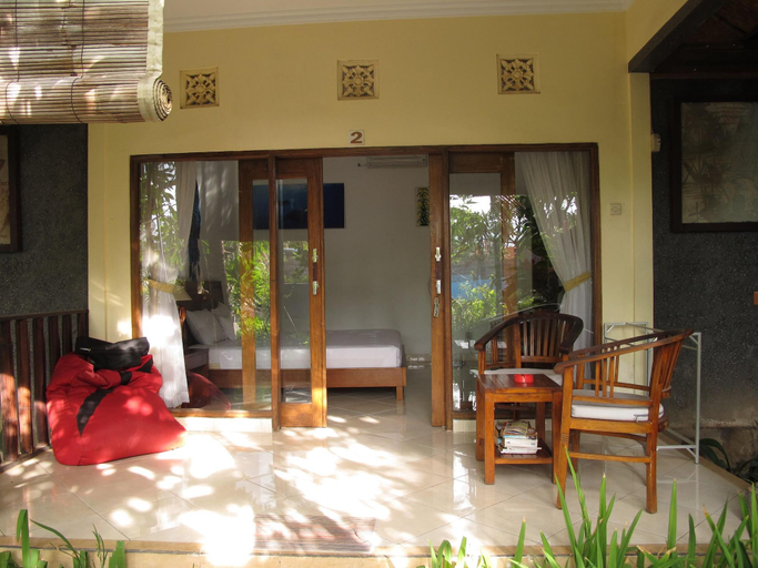 Public Area 2, Dhitabila Bungalow Dive, Karangasem