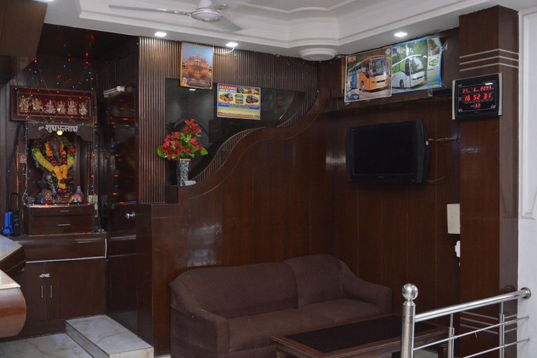 Public Area 3, Hotel Yatri International G.H, Delhi