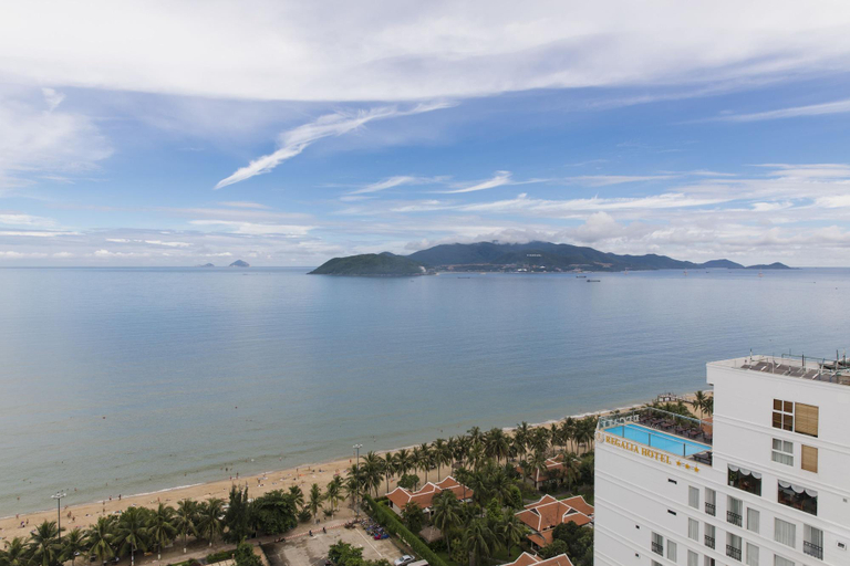 Exterior & Views 2, Meriton Hotel, Nha Trang