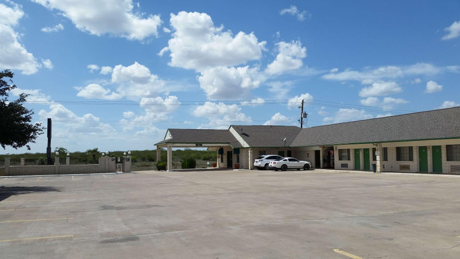 Public Area 1, Garden Inn And Suites Hebbronville, Jim Hogg