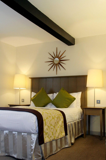 Bedroom 2, The Priest House Hotel, Leicestershire