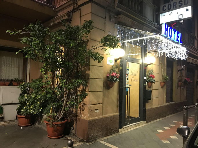 Public Area, Hotel Corso, Imperia
